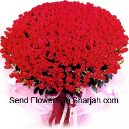 <b>Product Description</b><br><br>A Big Bunch Of 300 Red Roses With Seasonal Fillers<br><br><b>Delivery Information</b><br><br>* The design and packaging of the product can always vary and is subject to the availability of flowers and other products available at the time of delivery.<br><br>* The "Time selected is treated as a preference/request and is not a fixed time for delivery". We only guarantee delivery on a "Specified Date" and not within a specified "Time Frame".