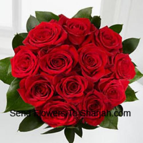 12 Elegant Red Roses