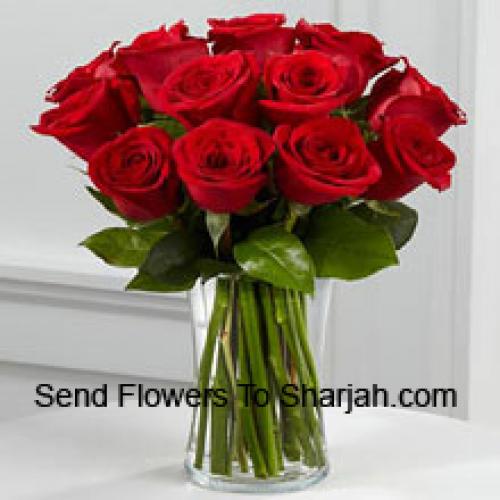 12 Red Roses in Vase